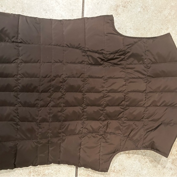 Eddie Bauer premium goose down Vest size Small - Picture 4 of 7